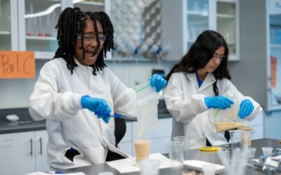 Best STEM Summer Camps in Chicago for Girls